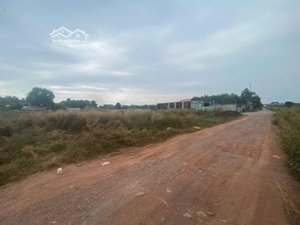 sỉ 69 lô -35 tỷ ( tổng diện tích 1ha ) đối diện tái định cư xã bình minh, trảng bom