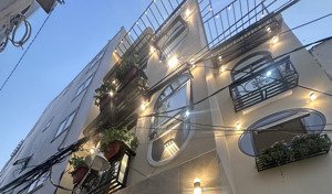 siêu phẩm hxh 4 tầng bình thạnh-cách mặt tiền đường 1 căn chỉ 7,15t.ỉ