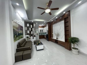 bán nhà quan hoa ngã tư hoàng quốc việt ,lạc long quân,hoàng hoa thám 55m2 nhà 4t đủ đồ giá 14,2 tỷ