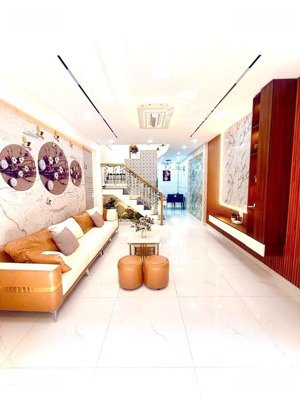 quang trung - gò vâp - ngay vincom - 48m2(4x12) - 2 tầng mới đẹp - full nội thất - chỉ 5,29t tl