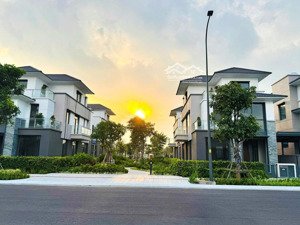 mua trực tiếp cđt biệt thự song lập gladia khang điền - đã có sổ hồng - thanh toán 20% nhận nhà