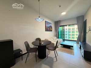 thuê delasol 2pn2wc 75m2 ban công lầu cao thoáng nội thất mới 100% ngay bên vân đồn lh 