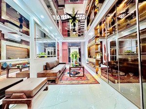 mặt ngõ thông - 6 tầng thang máy - 52m2 nhà mới phố ngọc khánh ba đình - giá 16.8 tỷ