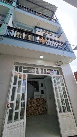 nhà 2 lầu ngay ngã 3 tân kim quốc lộ 50 giá chỉ 1 tỷ 690tr