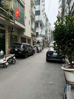 Bán Nhà P/Lô 2 Ô Tô Tránh Phố Linh Lang Ba Đình 46m2-4T Vừa Ở Vừa KD 22 Tỷ Linh Lang.