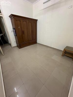 Cần cho thuê nhà riêng ngõ 46 Phương Mai, Đống Đa 35m x 3T, 3PN2VS giá 10 triệu