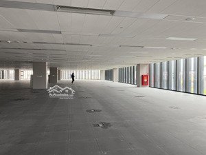 ban quản lý tòa nhà cần cho thuê diện tích văn phòng 500 - 1000-2000m trần cao 5m giá tốt