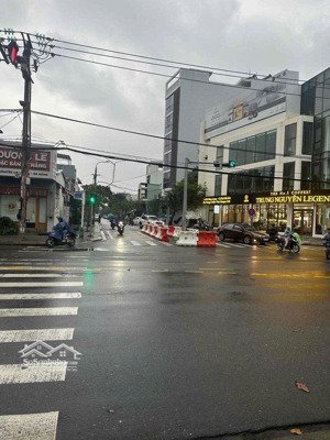 danh sách mặt bằng nhà 2 mặt tiền nguyễn văn thoại - biển mỹ khê đà nẵng. lh: 