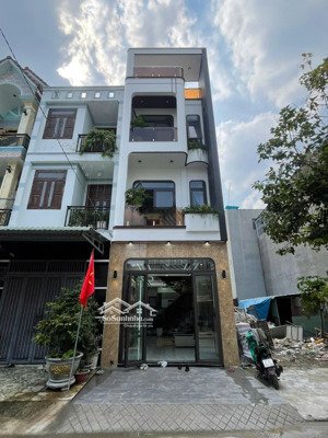 bán nhà 3 lầu gần vincom 550 phường bình hòa - tp hcm; dt sàn 190m2 giá 5.9 tỷ có tl hỗ trợ vay