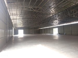 cho thuê 1000, 2300m2 kho xưởng đường phan trọng tuệ, thanh trì, hà nội