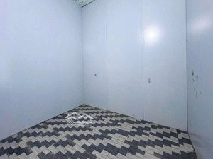 bán nhà như hình mới sạch. sổ hồng (221m2) 780tr. ngay khu công nghiệp phước đông rất tiện đi làm