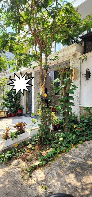 cần bán gấp nhà mặt tiền kinh doanh - đa ngành nghề - khu vip ngay tên lửa giá 12,x