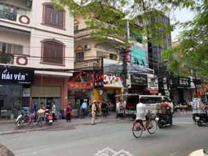 độc nhất 1 căn lô góc mặt đường lê lợi - mặt tiền 5m - nhà 3 tầng - giá chào chỉ 15,2 tỷ