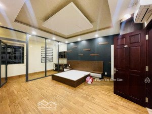 nhà phố góc 7x20m giá 30 triệu 4pn - 5wc hoàn thiện sẵn đẹp mới nội thất cơ bản đầy đủ vào ở ngay