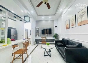 cho thuê nhà riêng trung tâm phố trần quang khải