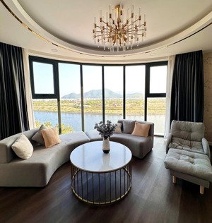 cực hiếm chỉ còn duy nhất 1 căn góc hoa hậu ban công trực sông tại vina2 panorama quy nhơn