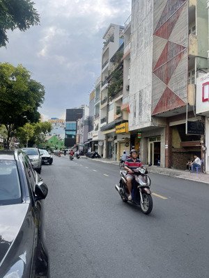 bán nhà mặt phố siêu hot tại 16 nguyễn văn giai, phường đa kao, quận 1, 20,5 tỷ, 56m2