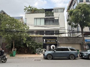 chính chủ cho thuê nhà mặt tiền 173 nguyễn văn hưởng, p. thảo điền, q2, 20x20m, 