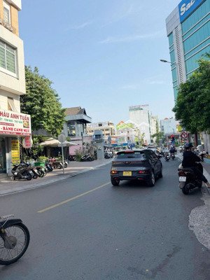 mặt tiền kinh doanh sầm uất lê quý đôn, phường 14, quận 3, dtcn 51 m2, 3 lầu, giá 9.9 tỷ