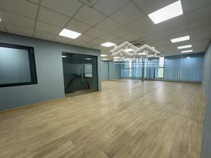 cho thuê văn phòng nguyễn trãi 120m2 giá 18 triệu/ tháng