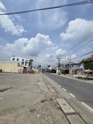 chủ ngộp bank cần bán gấp mặt tiền nguyễn duy trinh, diện tích 1965m2 giá chỉ 42tr/m2