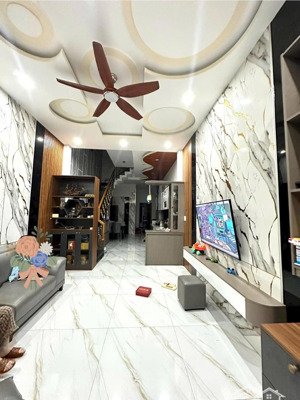 bán nhà 2 mê kiệt ô tô 4,5m - lạc long quân gần uỷ ban phường liên chiểu - đà nẵng