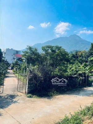 lô đất nghỉ dưỡng rẻ nhất vân hòa, thế đất cao-suối chảy róc rách trong đất-giáp knd paragon resort