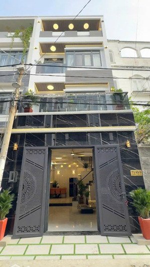 bán nhà hẻm 67 đào tông nguyên. đường trước nhà trãi nhựa 6m xe hơi quay đầu