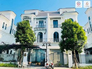 chính chủ bàn nhà liền kề tại phân khu sao biển 15 vinhome ocean park 1 gia lâm hà nội