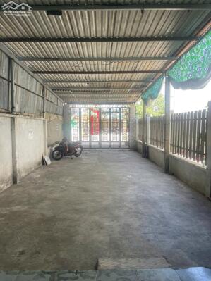 Bán nhà mặt tiền Tân Hiệp 14 ,HM DTx120 m2.Giá chỉ 5.0 tỷ. (TL)