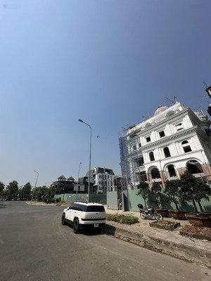 siêu rẻ! bán đất biệt thự kdc huy hoàng dt 290m2 (15m x 20m) giá 59 tỷ - sổ hồng riêng- hỗ trợ vay