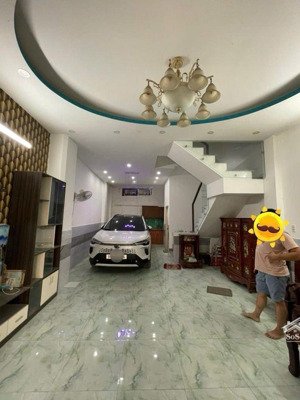 bán nhà riêng tại võ văn kiệt, 6,79 tỷ, 52m2, 3pn, 3wc, nhiều tiện ích đẹp