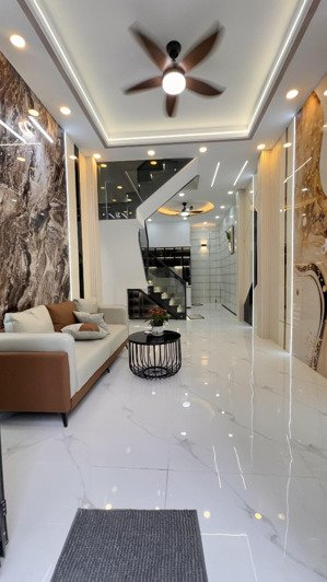 chợ bình tiên, trung tâm quận 6, nhà đẹp 4 tầng 4pn hẻm ô tô thông, an ninh