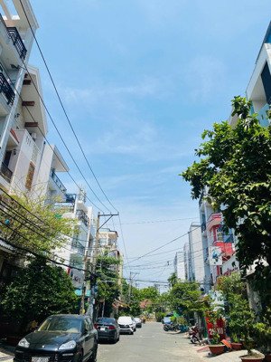 bán nhà c4 nguyễn gia trí gần đh hutech, 5,7x15m hẻm xe hơi tránh nhau xây hầm 7 tầng