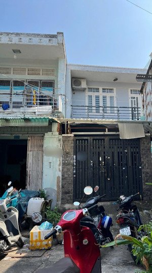 nhà hẻm xe hơi 8m tân hương dt 5.2x16.5m (1 lầu) giá 8.2 tỷ tl