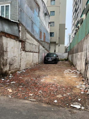 bán đất hẻm xe hơi sát mặt tiền đường nguyễn gia trí, 4x16m ngay đh hutech