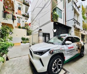 nhà đẹp phú nhuận, hẻm oto, sát mt thích quảng đức, 55.3m2, 2 tầng, gần cv gia định, 7.8 tỷ