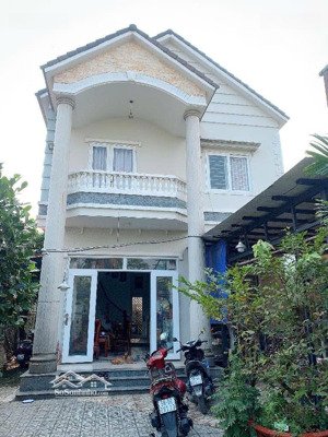 biệt thự vườn lài, an phú đông, q12, giáp cầu nguyễn thái sơn, cách gò vấp cây cầu