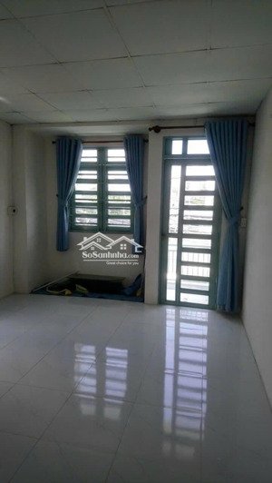 bán gấp nhà mặt tiền quốc lộ 50. xã bình hưng. sổ hồng chính chủ