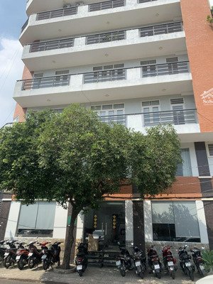 cho thuê văn phòng tân phú, 40m2, giá 9tr, đường lớn. lh: kiểm