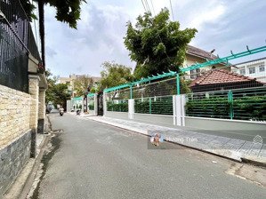 cơ hội vàng, bán nhanh nhà hxh trường chinh tân bình,ngang 5m, công nhận 70m2, 3 tầng, giá 9,6 tỷ