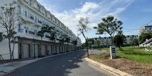 gấp!!!cần bán lô đất nền dự án tại five star eco city đẹp, nhiều tiện ích giá chỉ từ 2tỷ95