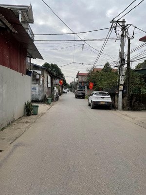 hot cho thuê mặt bằng kinh doanh + nhà ở ngay trục chính thôn phú mỹ, đình tổ, thuận thành