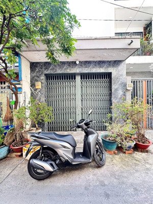 cho thuê nhà hẻm 3m hòa bình-4x20m có gác lửng-gần đầm sen,q.11,gần tô hiệu,lũy bán bích,thạch lam