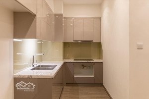 cần bán gấp căn hộ 2pn tầng 21 cao cấp tiến độ giãn nhận nhà 2028