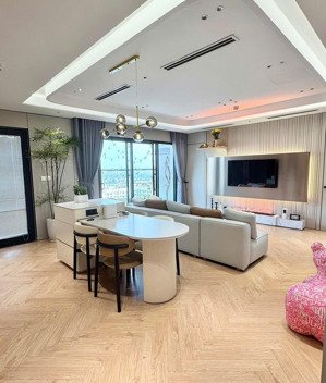 chính chủ bán căn 70m2 giá 7,8tỷ 2pn + 2wc full nội thất đẹp tại cc imperia garden