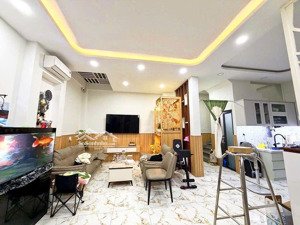 50m2- hàng hiếm tân phú ngang hơn 8m - không lộ giới- hoàn công đủ