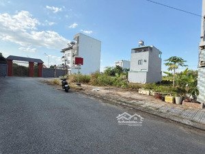 bán 80m2 đất thổ cư _ đường võ văn hát , long trường , quận 9