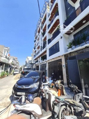 siêu phẩm 6 tầng có thang máy khu vip đường thới an 13, diện tích 66m2 (4 x 17), hẻm 8m thông.