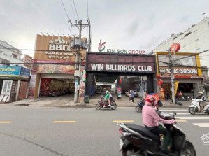 bán nhà góc 2 mặt tiền âu cơ - dt: 15 x 42m - ctxd: hầm + 8 lầu - hđt: 180 triệu/tháng - giá: 65 tỷ